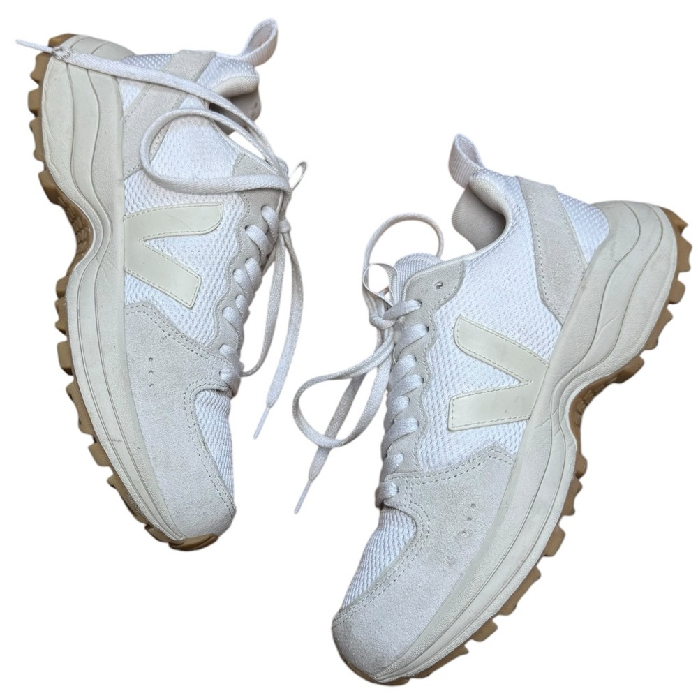 Women’s Veja Gravel White Venturi II Sneakers